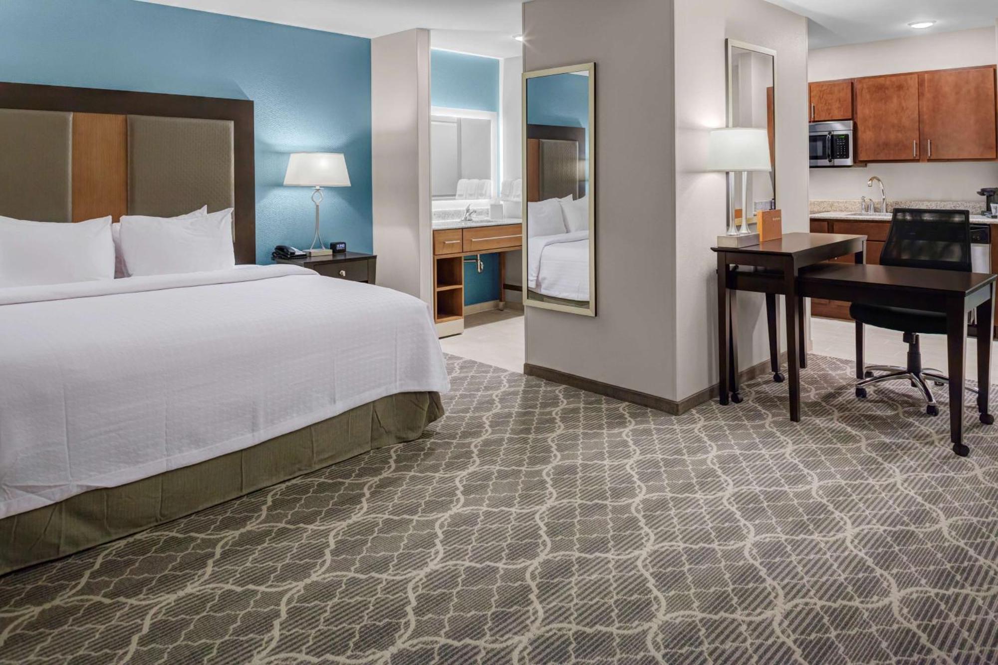Homewood Suites By Hilton Wauwatosa Milwaukee Exterior photo