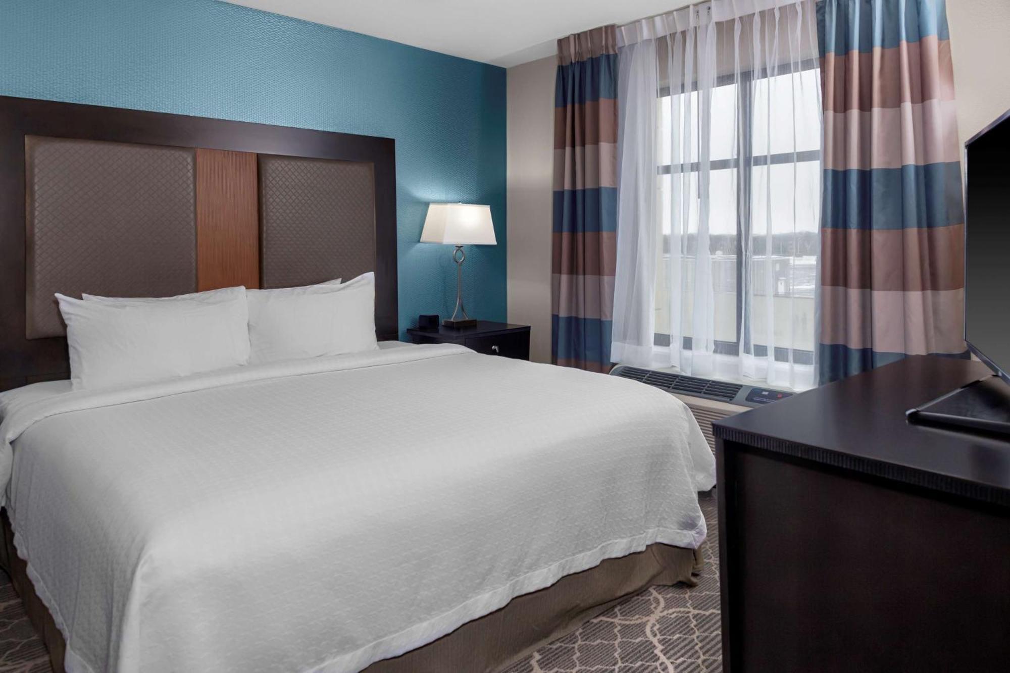 Homewood Suites By Hilton Wauwatosa Milwaukee Exterior photo